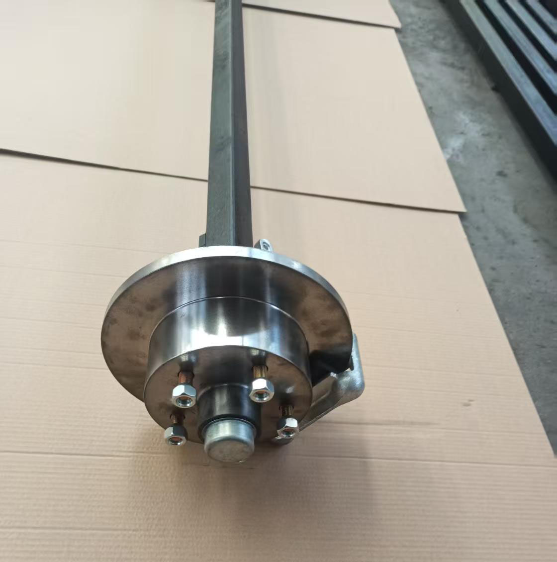 axle assembly with brake caliper 03.jpg