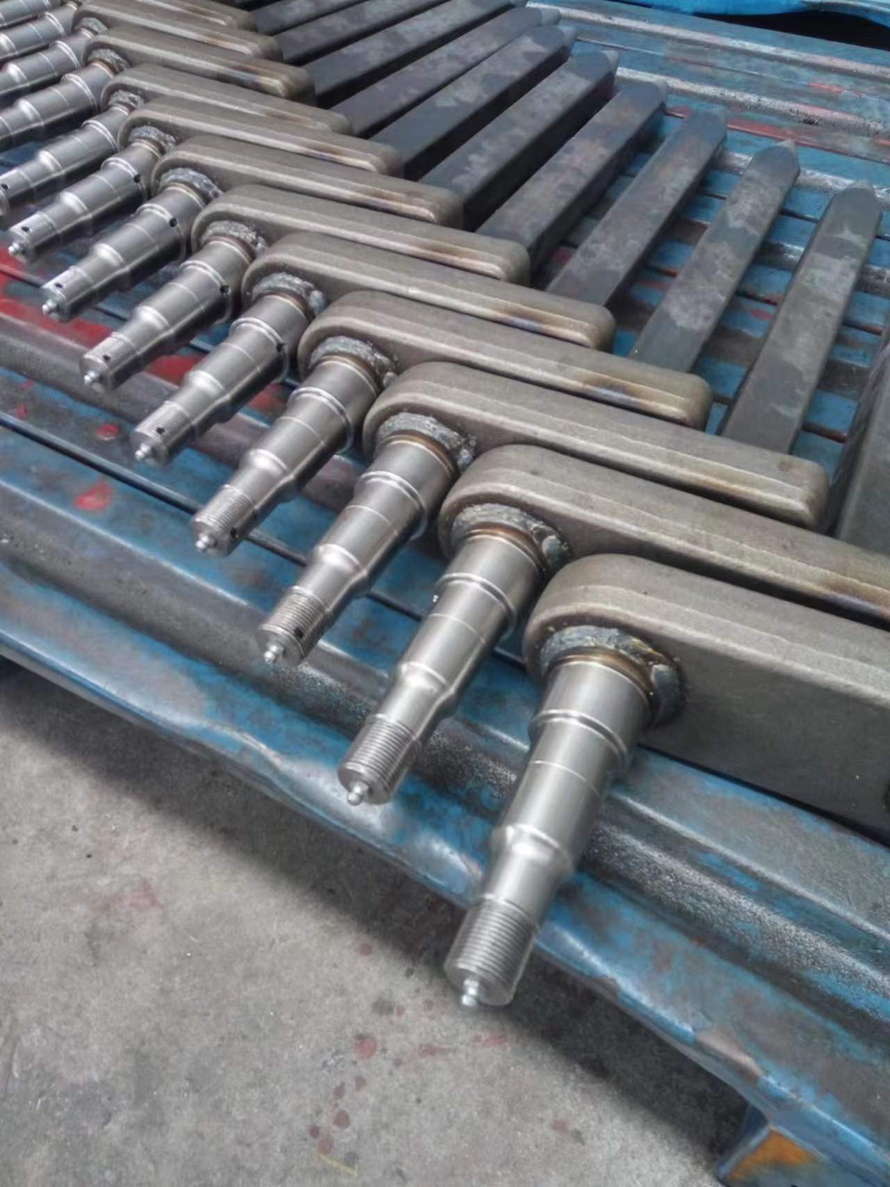 boat trailer spindle.jpg